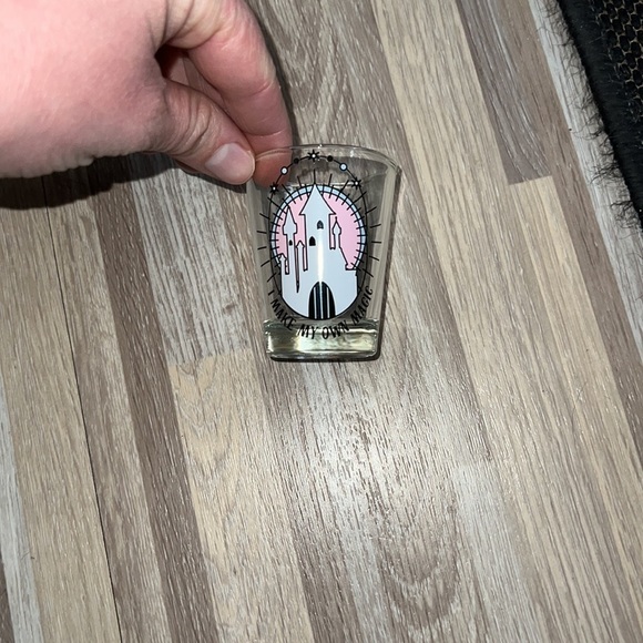 DISNEY princess castle make my own magic shot glass - Picture 3 of 3